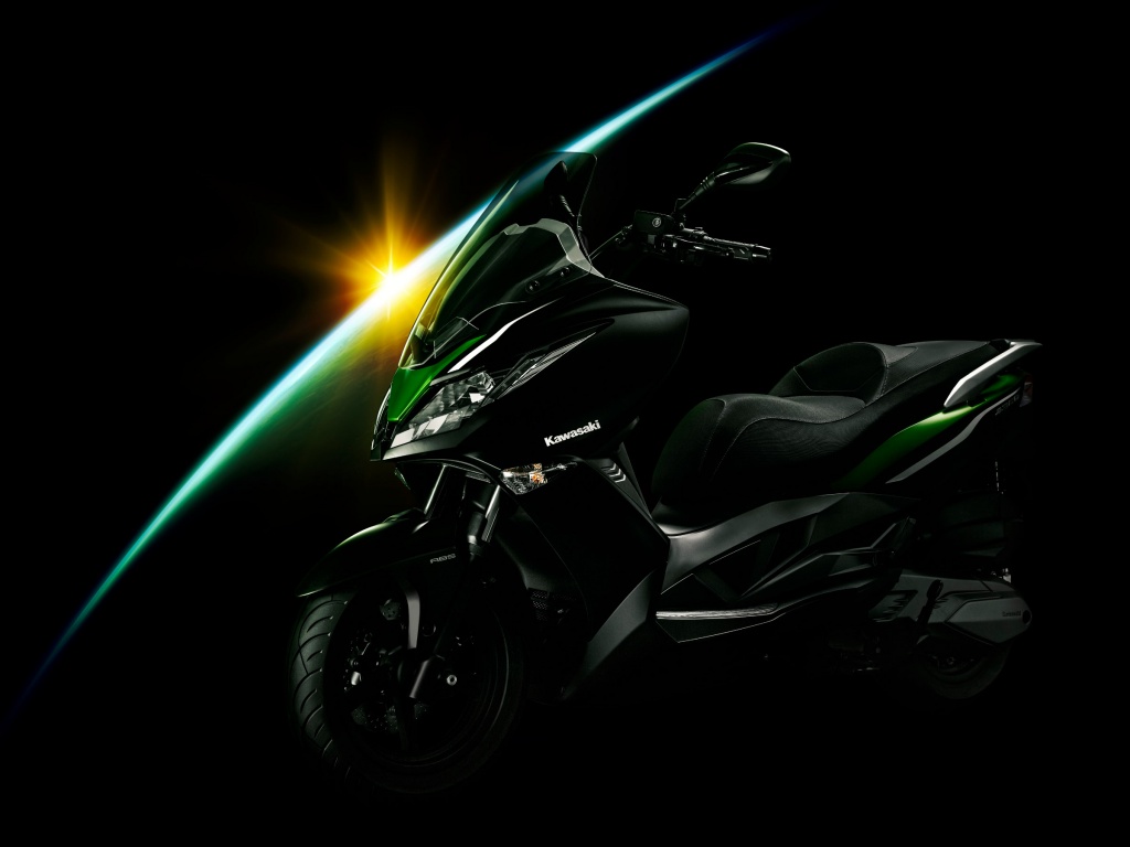 Фото скутера Kawasaki J300